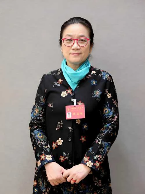 孙晓云老师的照片，单击鼠标查看大图！